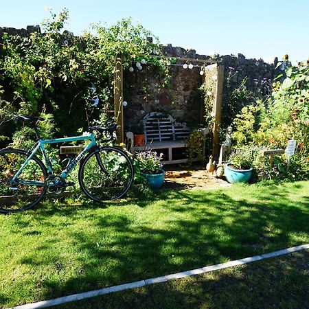 Bed and Breakfast Norham Bike Yard Екстер'єр фото