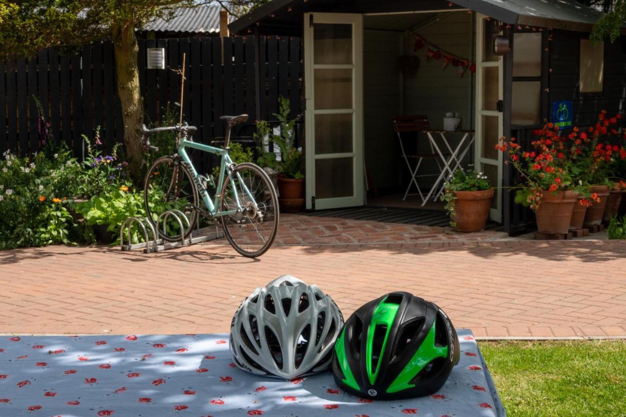 Bed and Breakfast Norham Bike Yard Екстер'єр фото